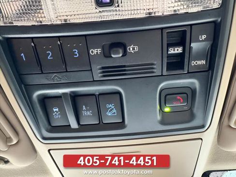 Used 2023 Toyota 4Runner SR5 Premium w/ Moonroof Package AWD/4WD image 33