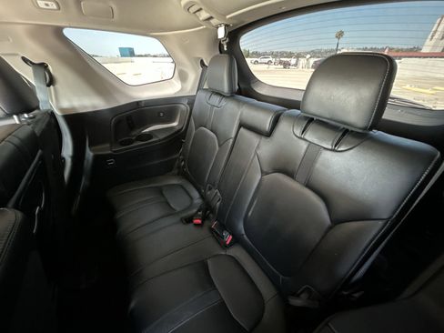 Certified 2023 Honda Pilot Touring image 27