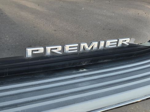 Used 2024 Chevrolet Tahoe Premier image 31