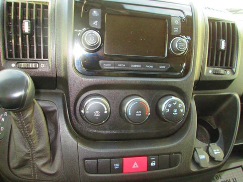 Used 2018 RAM ProMaster 1500 image 15