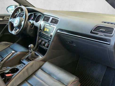 Used 2016 Volkswagen GTI SE w/ Driver Assistance Package FWD image 23
