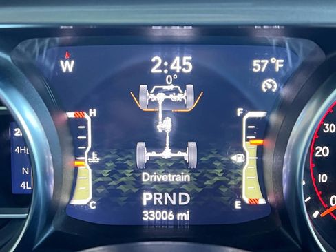 Used 2020 Jeep Wrangler Unlimited Sahara w/ Uconnect 4C Nav & Sound Group AWD/4WD image 27