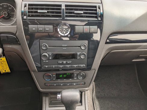 Used 2007 Ford Fusion SEL FWD image 20