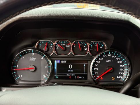 Used 2020 GMC Yukon SLT image 18