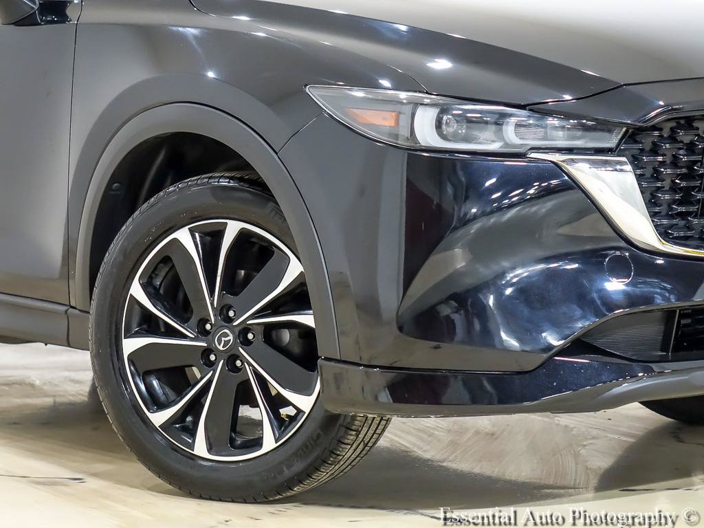 Used 2023 MAZDA CX-5 AWD 2.5 S w/ Premium Plus Pkg image 3