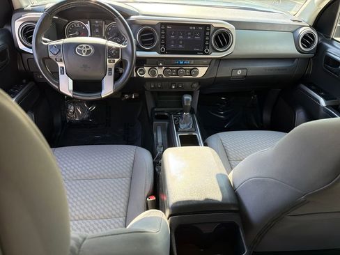 Used 2023 Toyota Tacoma SR5 w/ Technology Package AWD/4WD image 14
