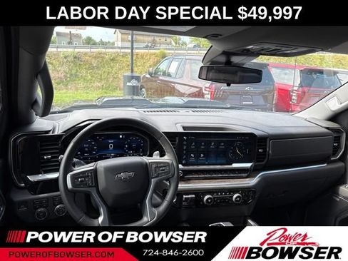 Certified 2022 Chevrolet Silverado 1500 LT Trail Boss w/ LT Trail Boss Premium Package AWD/4WD image 13