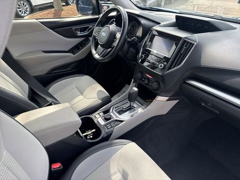 Used 2023 Subaru Forester Premium image 28