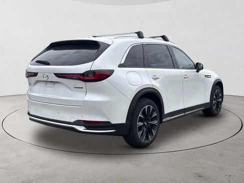 Certified 2025 MAZDA CX-90 Plug-In Hybrid w/ Premium Plus AWD/4WD image 5