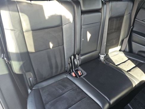 Used 2021 Jeep Grand Cherokee Laredo X image 27