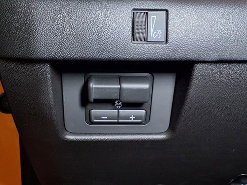 New 2026 GMC Canyon AT4 AWD/4WD image 16