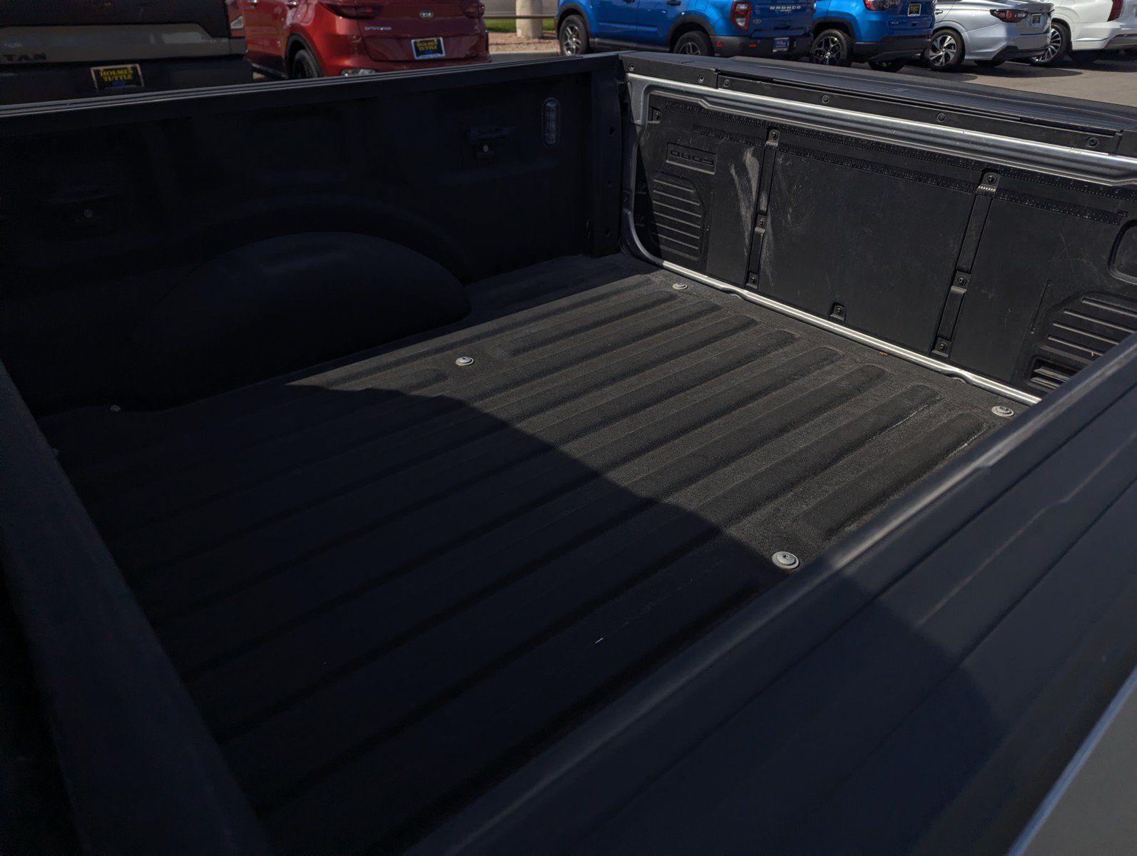 Used 2021 Ford F150 Lariat w/ Trailer Tow Package AWD/4WD image 8