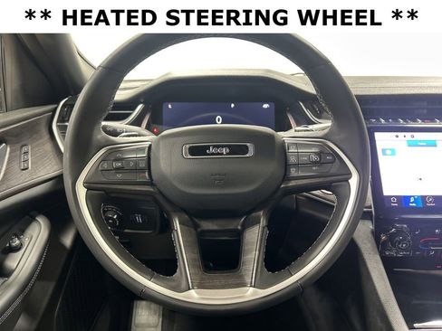 Certified 2024 Jeep Grand Cherokee L Limited w/ Luxury Tech Group II image 23