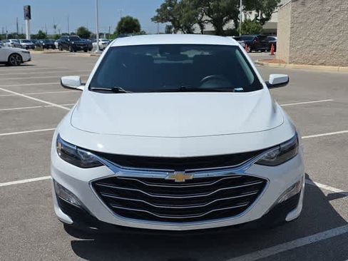 Used 2023 Chevrolet Malibu LT FWD image 9