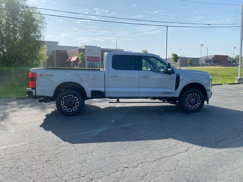New 2026 Ford F250 Platinum AWD/4WD image 8
