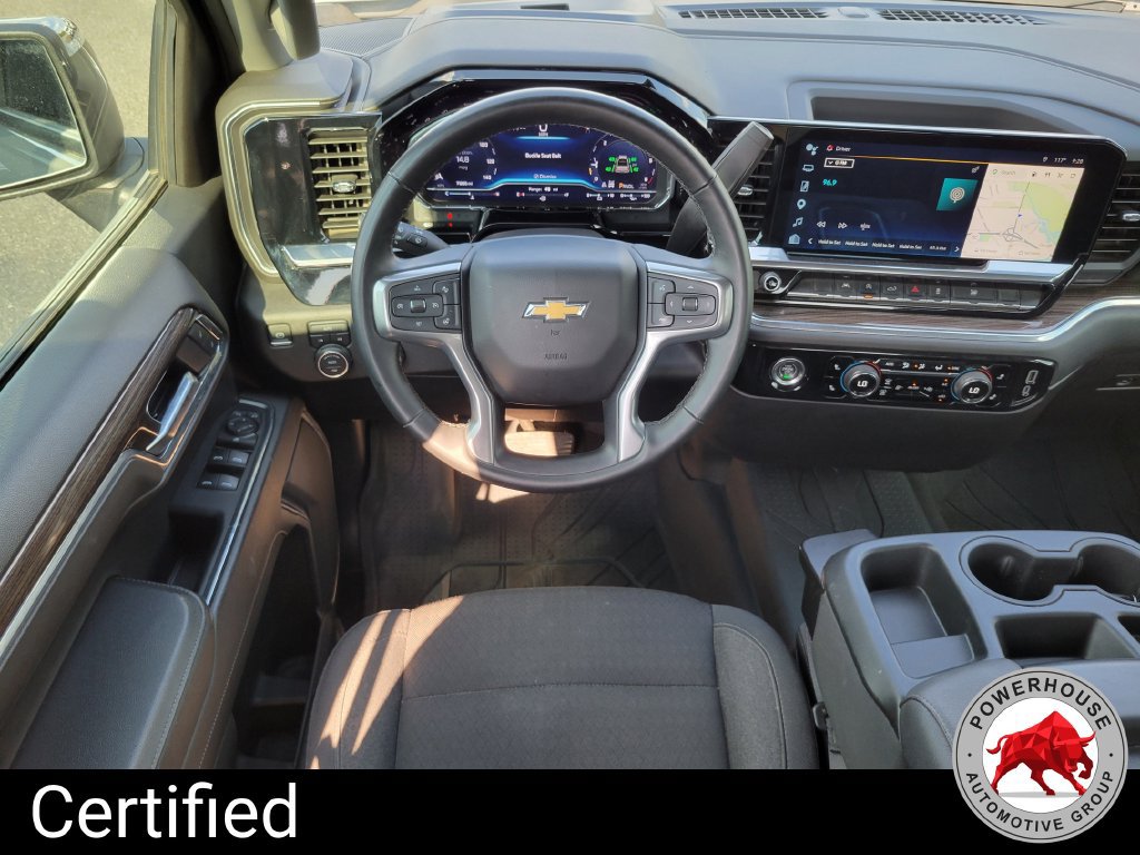 Used 2024 Chevrolet Silverado 1500 LT AWD/4WD image 19