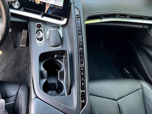 Used 2023 Chevrolet Corvette Z06 image 14