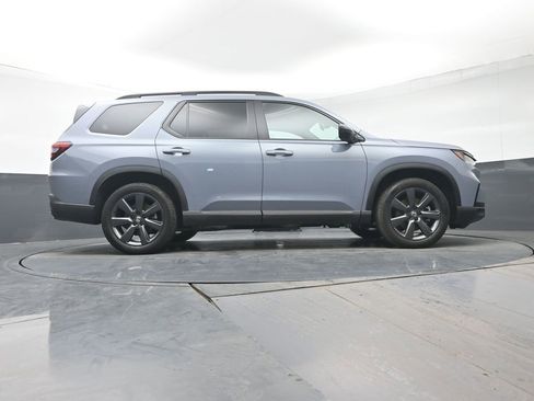 Certified 2025 Honda Pilot Sport image 36