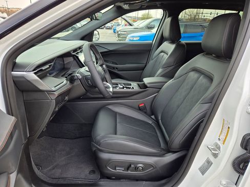 New 2026 Jeep Cherokee Overland w/ Advanced Pro Tech Group image 14