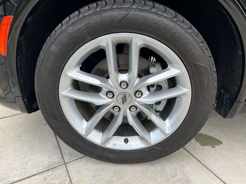 Used 2024 Dodge Durango GT RWD image 27
