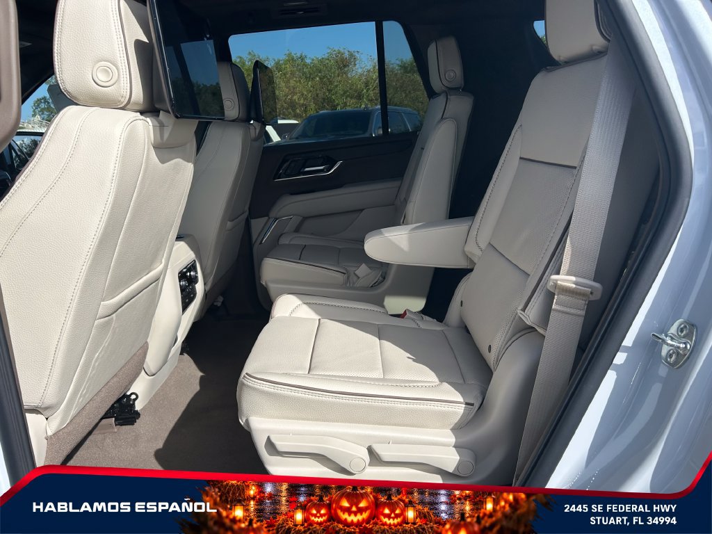 New 2027 GMC Yukon Denali w/ Denali Reserve Package AWD/4WD image 11