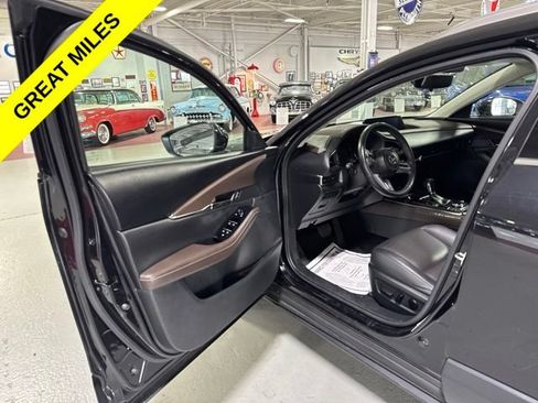 Used 2022 MAZDA CX-30 AWD 2.5 S w/ Premium Package image 11