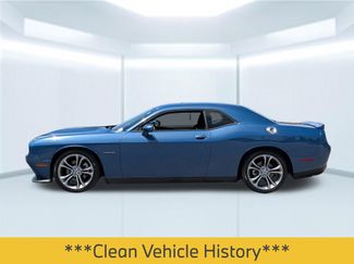 Used 2021 Dodge Challenger R/T video 2