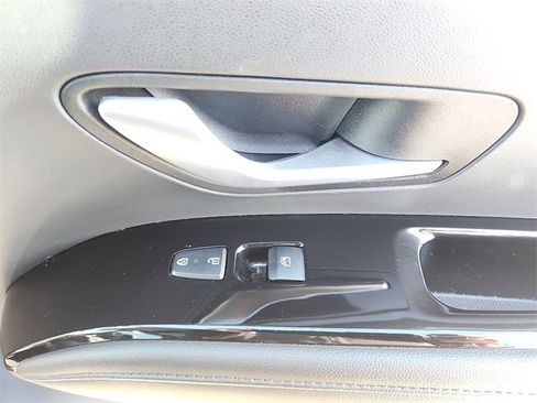 Certified 2023 Hyundai Tucson Limited image 33