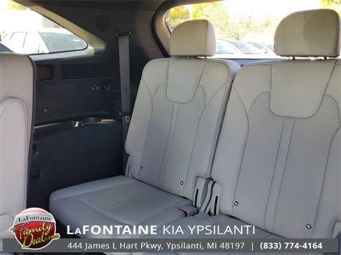 Certified 2025 Kia Sorento SX Prestige image 35