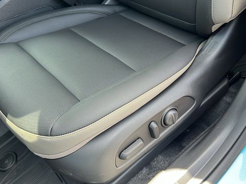 New 2025 Chevrolet Trax ACTIV w/ Driver Confidence Package image 17