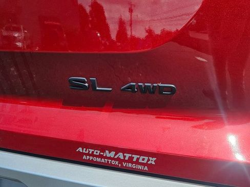 Used 2023 Nissan Pathfinder SL w/ SL Premium Package AWD/4WD image 12