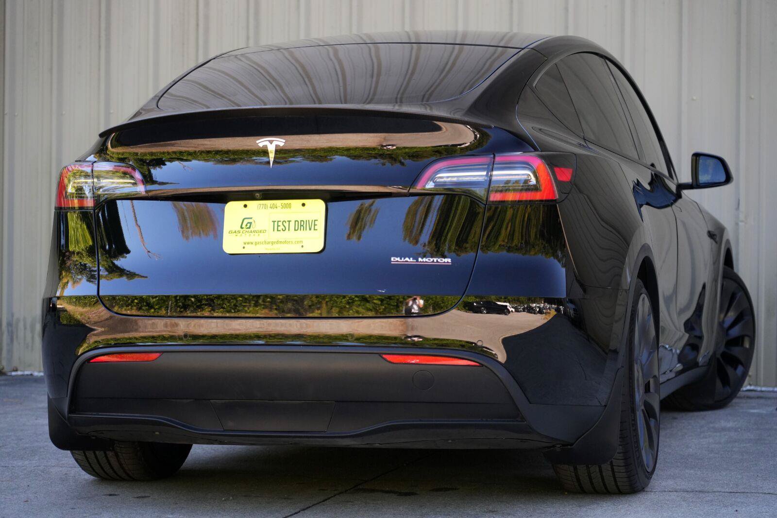 Used 2020 Tesla Model Y Performance AWD/4WD image 4