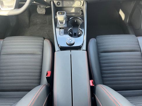 New 2026 Nissan Rogue SV image 32