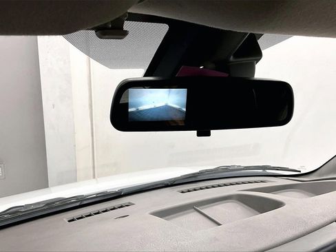 Used 2020 Chevrolet Express 2500 LT w/ LT Preferred Equipment Group image 19