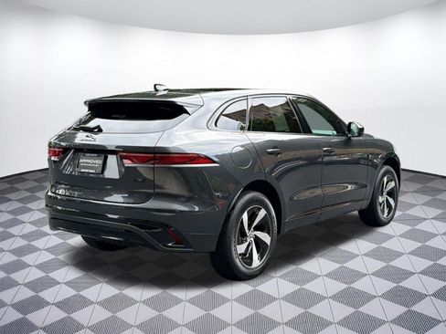 Used 2026 Jaguar F-PACE R-Dynamic S AWD/4WD image 8