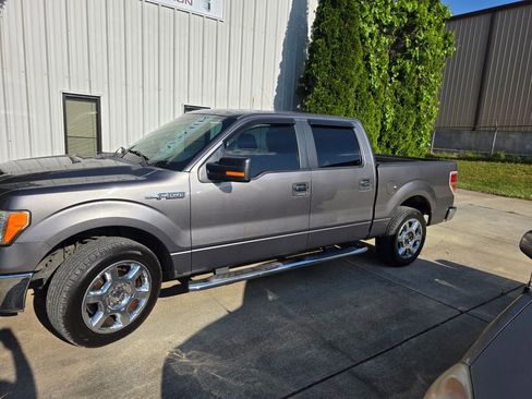 Used 2012 Ford F150 XLT w/ XLT Chrome Pkg RWD image 1