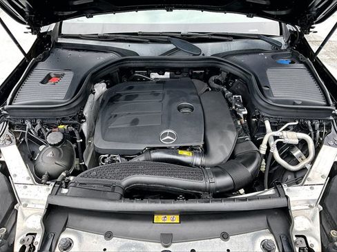 Used 2021 Mercedes-Benz GLC 300 image 11
