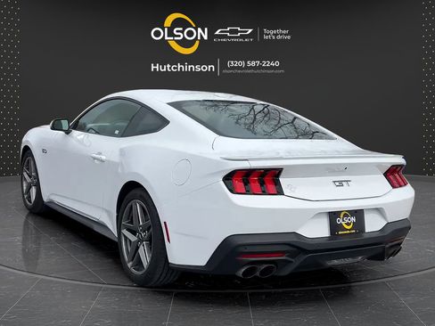 Used 2024 Ford Mustang GT Premium RWD image 8