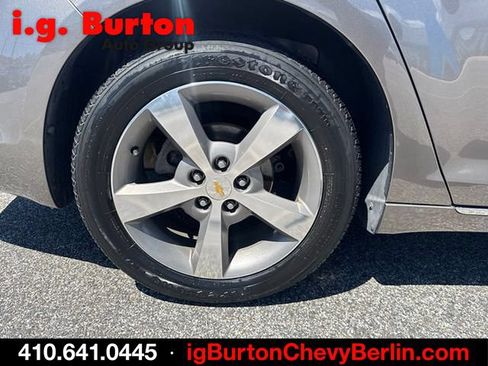 Used 2011 Chevrolet Malibu LT w/ Power Convenience Package FWD image 7