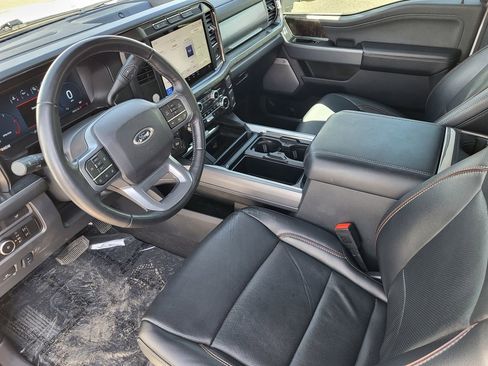 Used 2024 Ford F250 Lariat image 14