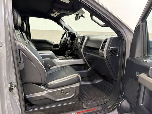 Used 2018 Ford F150 Raptor w/ Equipment Group 801A Mid AWD/4WD image 39