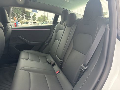 Used 2025 Tesla Model 3 Long Range RWD image 13