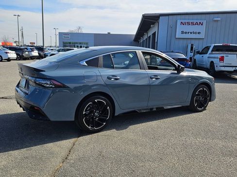 New 2026 Nissan Sentra SR image 12