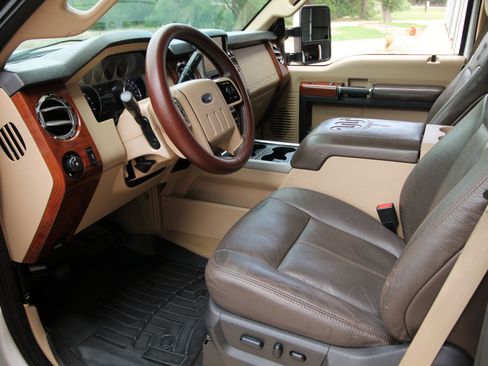 Used 2016 Ford F350 King Ranch image 23