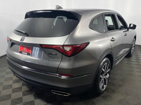 Used 2022 Acura MDX FWD w/ Technology Package image 8