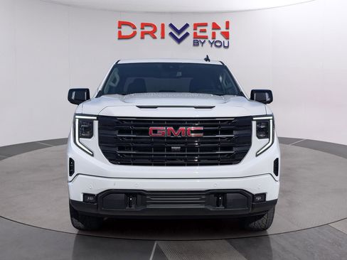 New 2026 GMC Sierra 1500 Elevation w/ Elevation Premium Package image 8