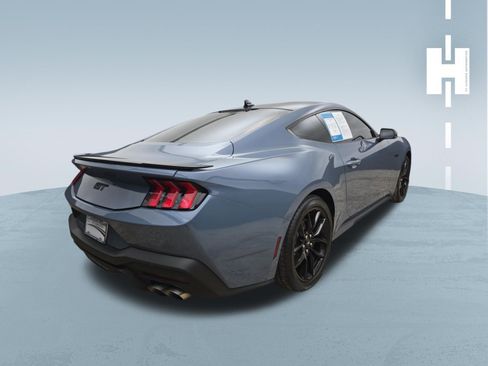 Used 2024 Ford Mustang GT Premium RWD image 4