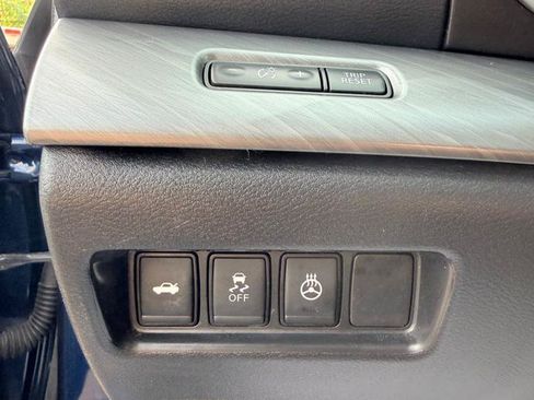 Used 2017 Nissan Maxima 3.5 SL FWD image 17