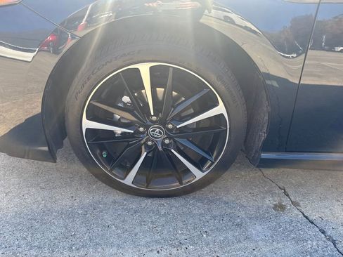 Used 2019 Toyota Camry XSE image 29