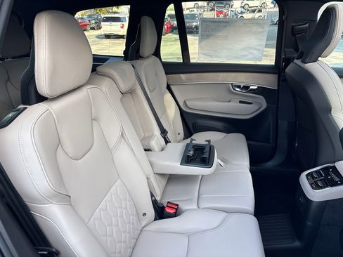 New 2026 Volvo XC90 T8 Plus w/ Protection Package Premier image 17
